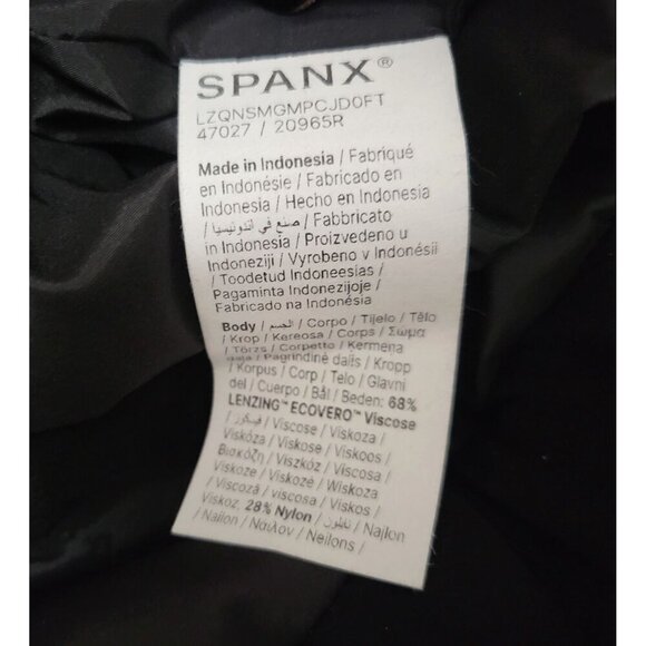 SPANX Ponte Bomber Tailored Jacket - Picture 11 of 14